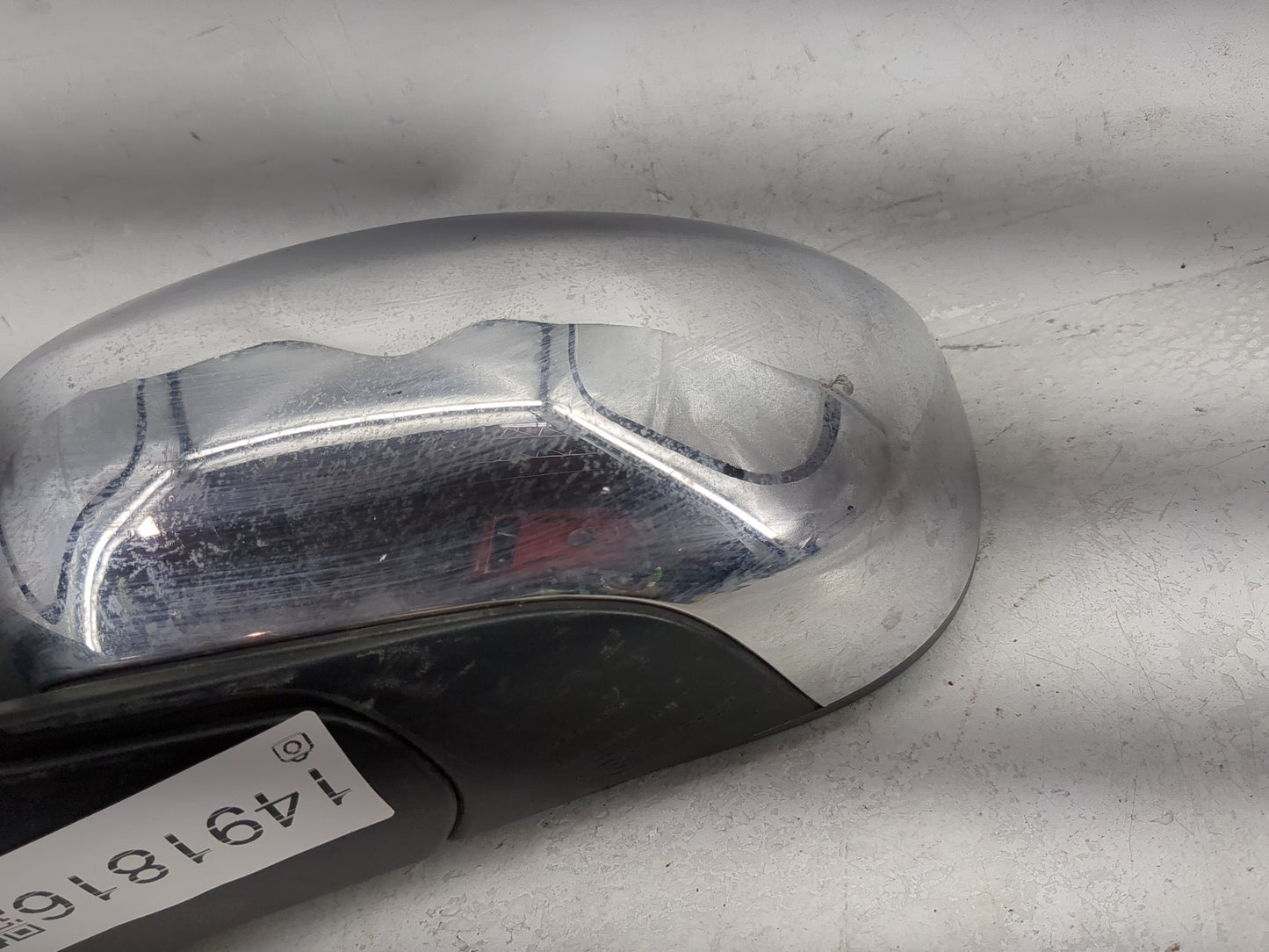 2005-2010 Chrysler 300 Driver Side View Mirror - Left Door Mirror OEM Used - Oemusedautoparts1.com