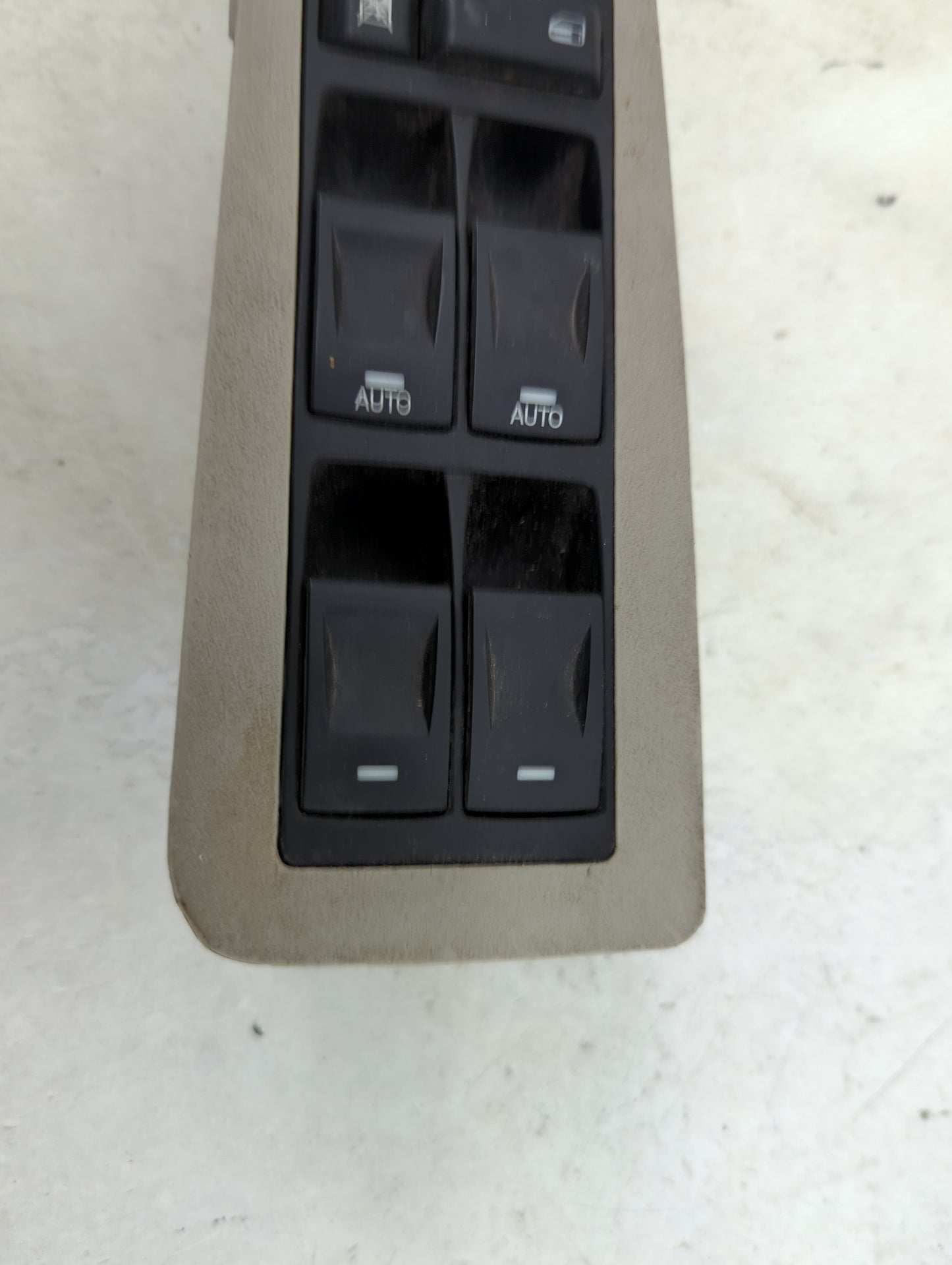 2006-2010 Chrysler 300 Master Power Window Switch Replacement Driver Side Left P/N:04802736AA 04602736AA Fits OEM Used Auto 