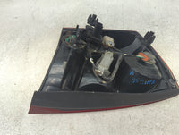 2005-2007 Chrysler 300 Tail Light Assembly Passenger Right OEM P/N:05174837AD Fits Fits 2005 2006 2007 OEM Used Auto Parts -