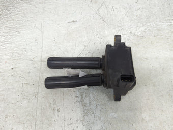 compare product 2006 Chrysler 300 Ignition Coil Igniter Pack