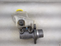 2008-2008 Chrysler 300 Brake Master Cylinder 1512582 - Oemusedautoparts1.com