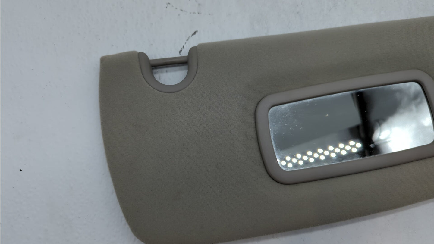 2005-2007 Chrysler 300 Sun Visor Shade Replacement Passenger Right Mirror Fits Fits 2005 2006 2007 OEM Used Auto Parts - Oem