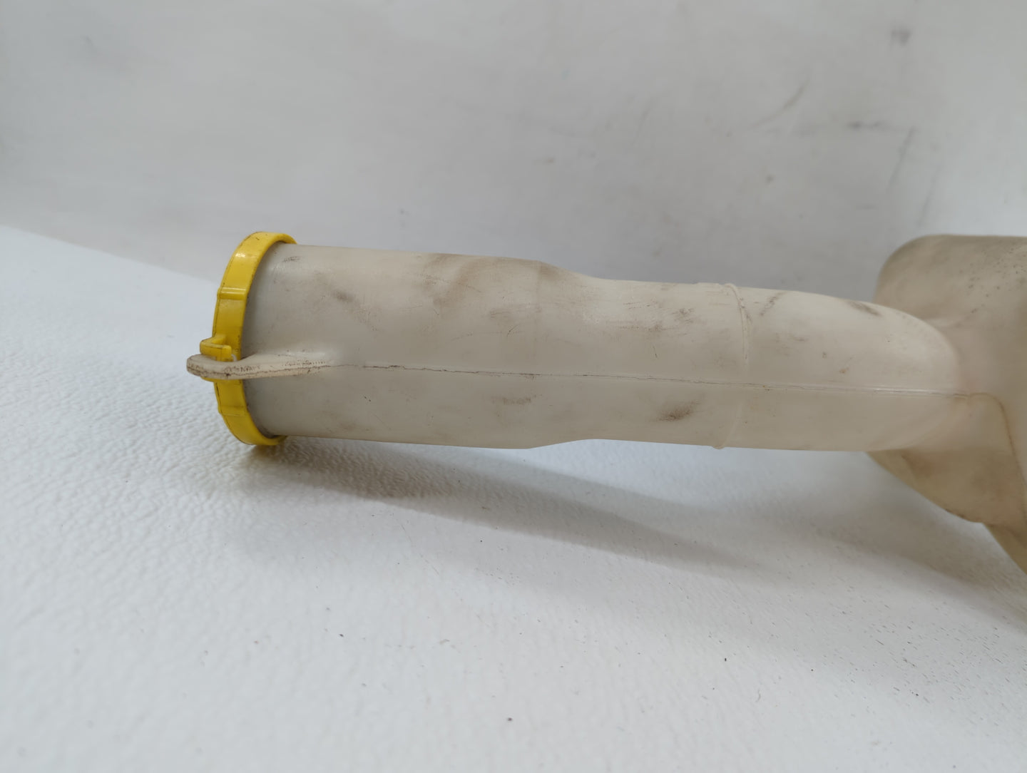 2006-2010 Chrysler 300 Windshield Washer Fluid Reservoir Bottle Oem - Oemusedautoparts1.com