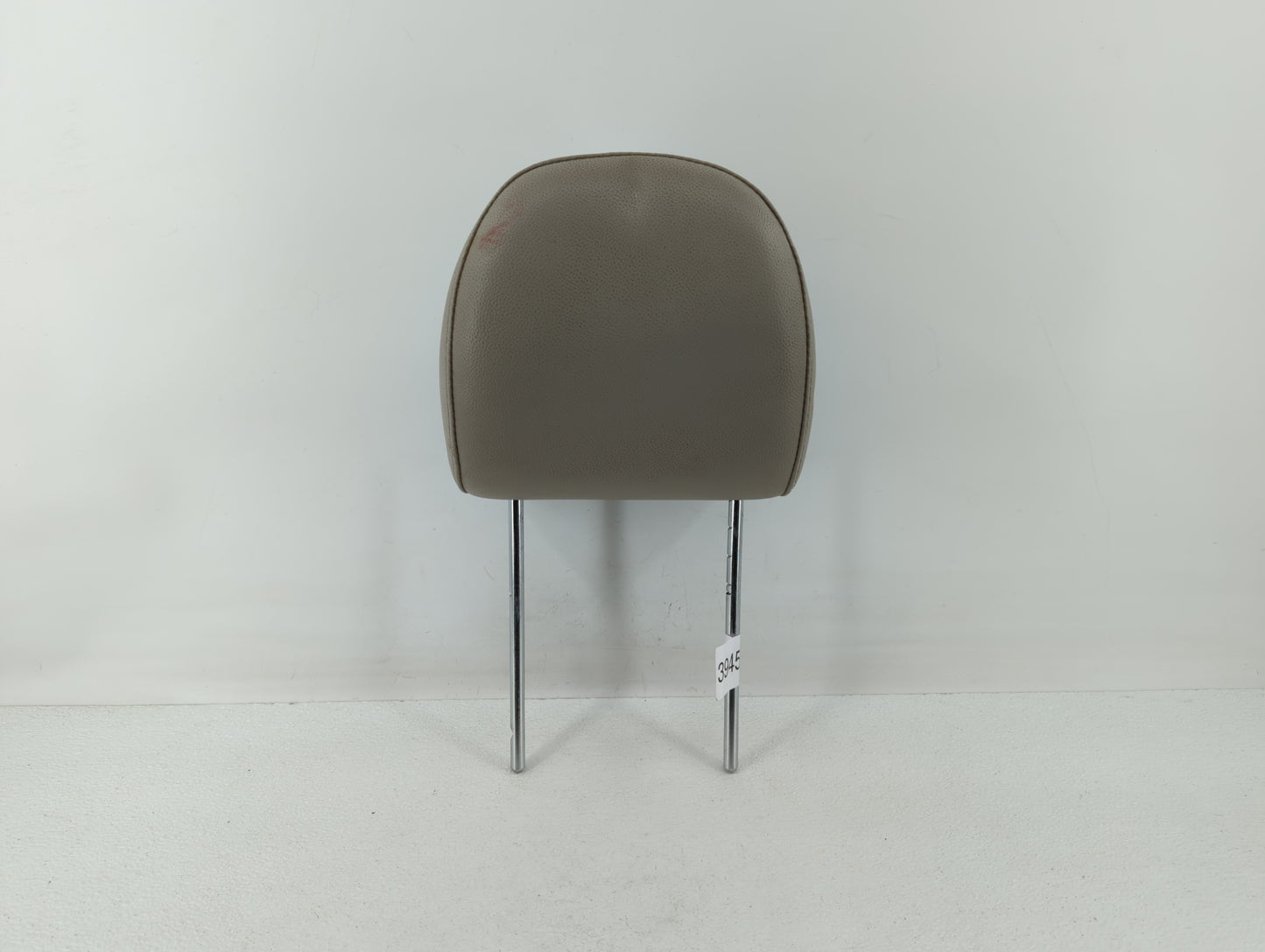 2005-2007 Chrysler 300 Headrest Head Rest Rear Seat Fits Fits 2005 2006 2007 OEM Used Auto Parts - Oemusedautoparts1.com