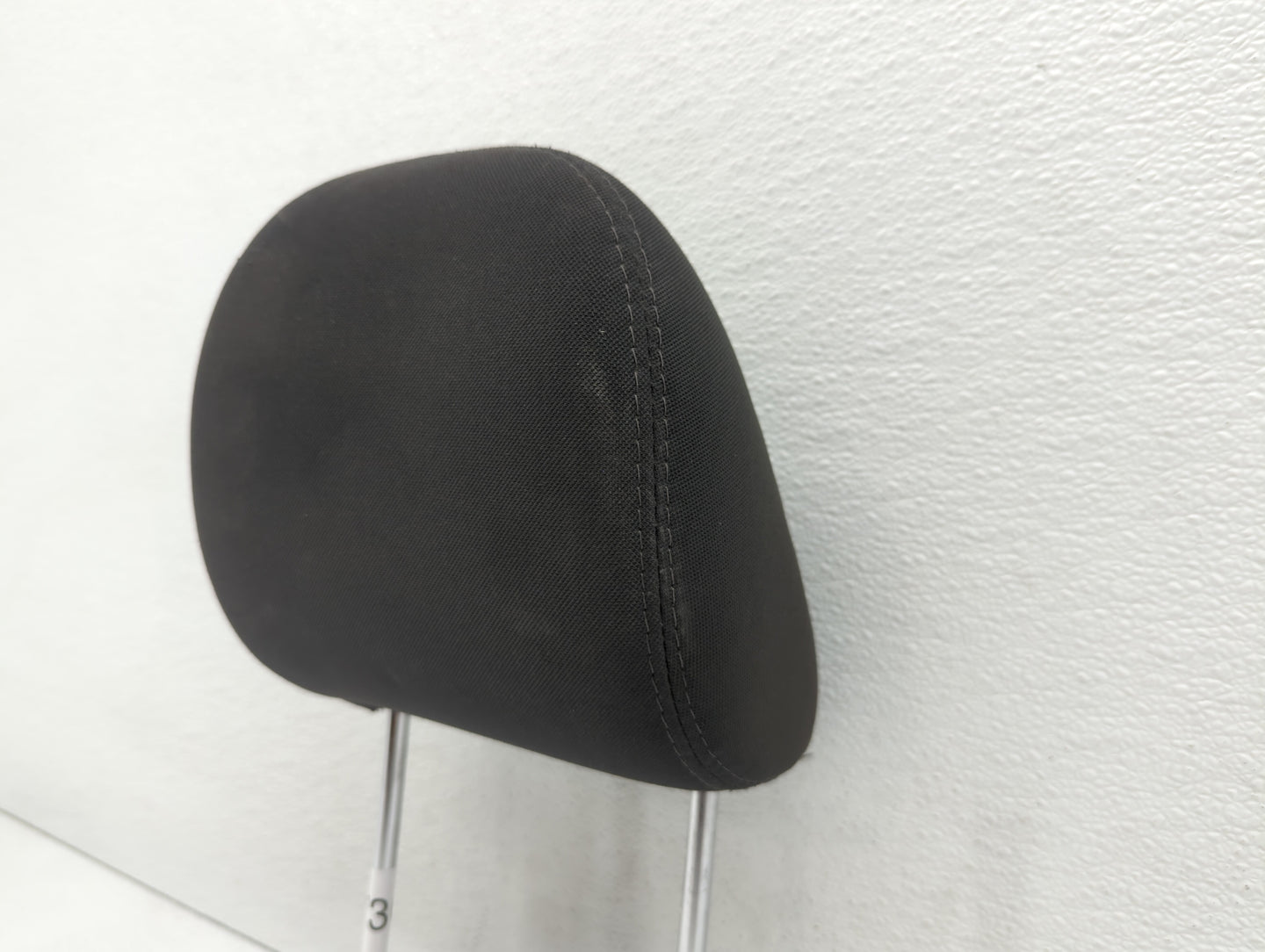 2005-2007 Chrysler 300 Headrest Head Rest Front Driver Passenger Seat - Oemusedautoparts1.com