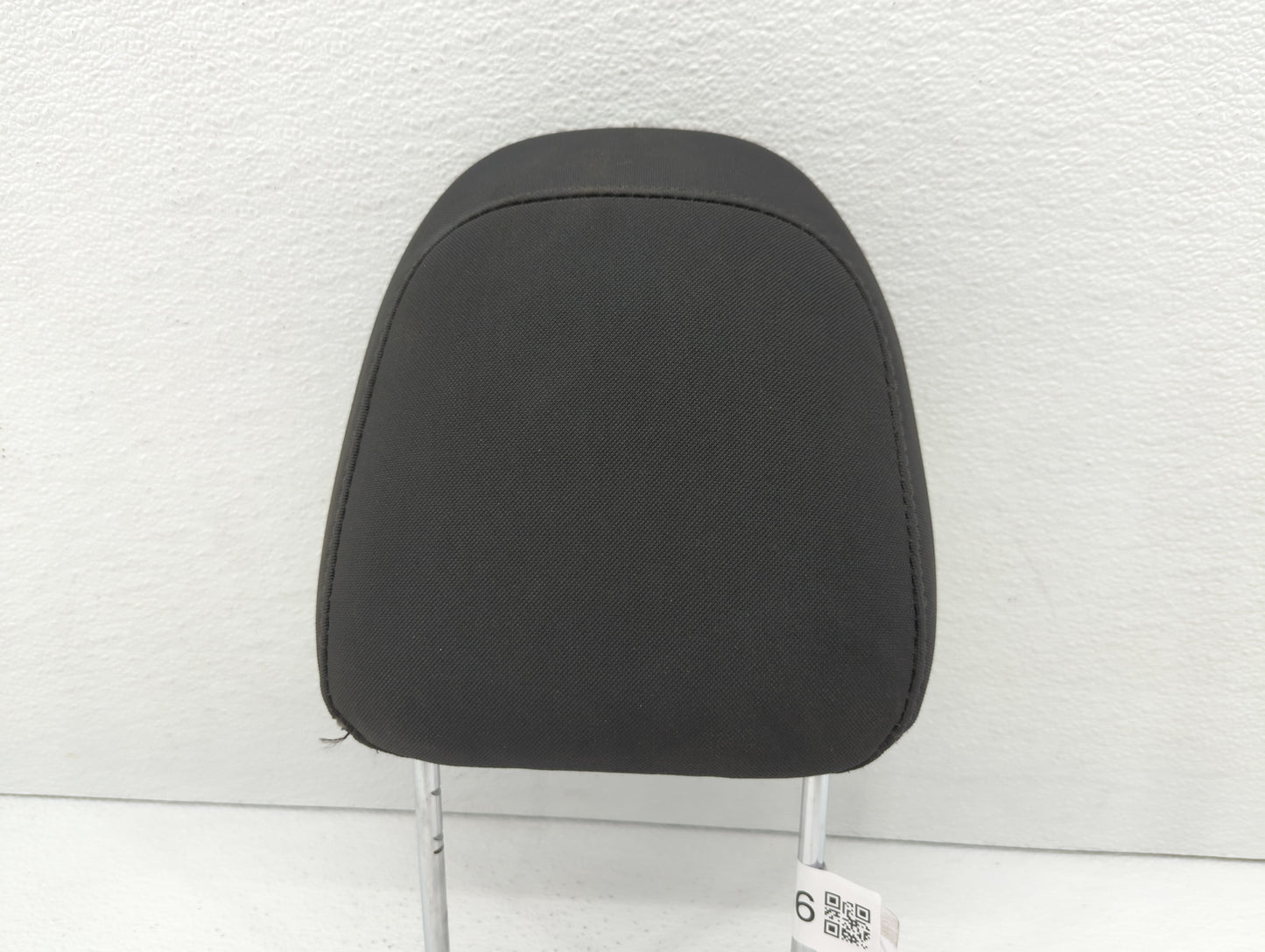 2005-2007 Chrysler 300 Headrest Head Rest Front Driver Passenger Seat - Oemusedautoparts1.com