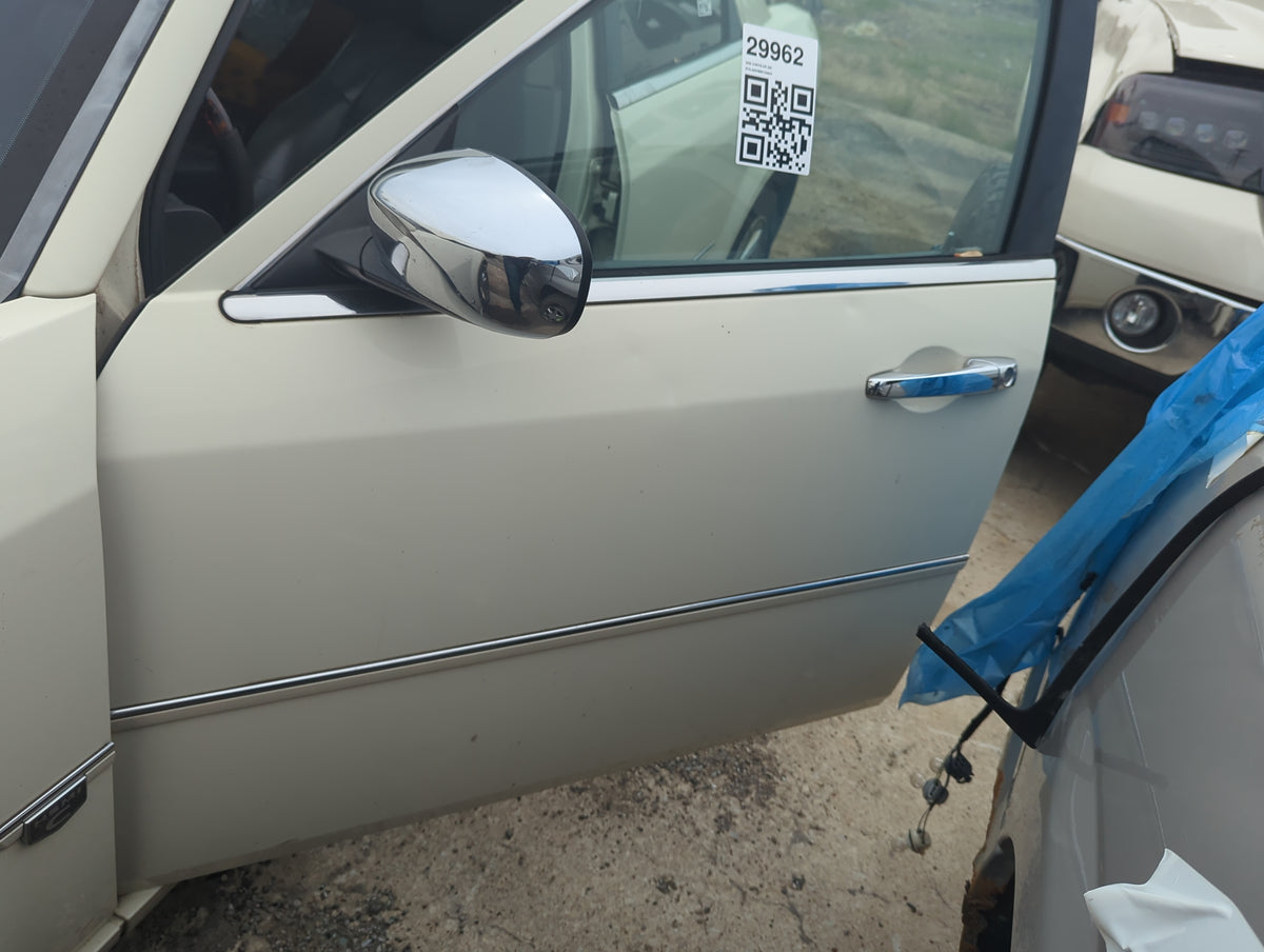 2005-2010 Chrysler 300 Driver Front Door Oem 5017884 - Oemusedautoparts1.com