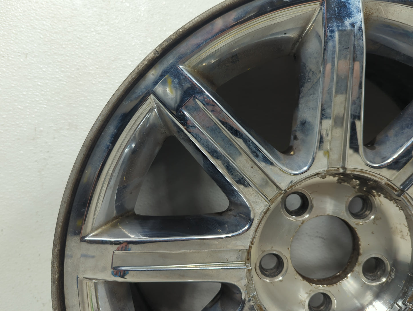 2006 Chrysler 300 Oem Wheel Rim 5025447 - Oemusedautoparts1.com