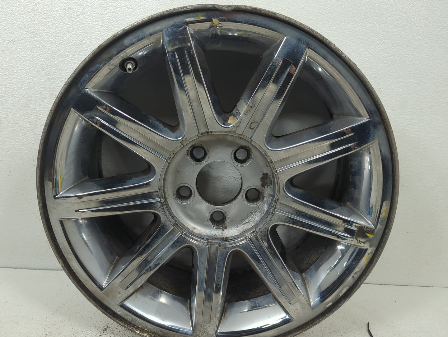 2006 Chrysler 300 Oem Wheel Rim 5025450 - Oemusedautoparts1.com