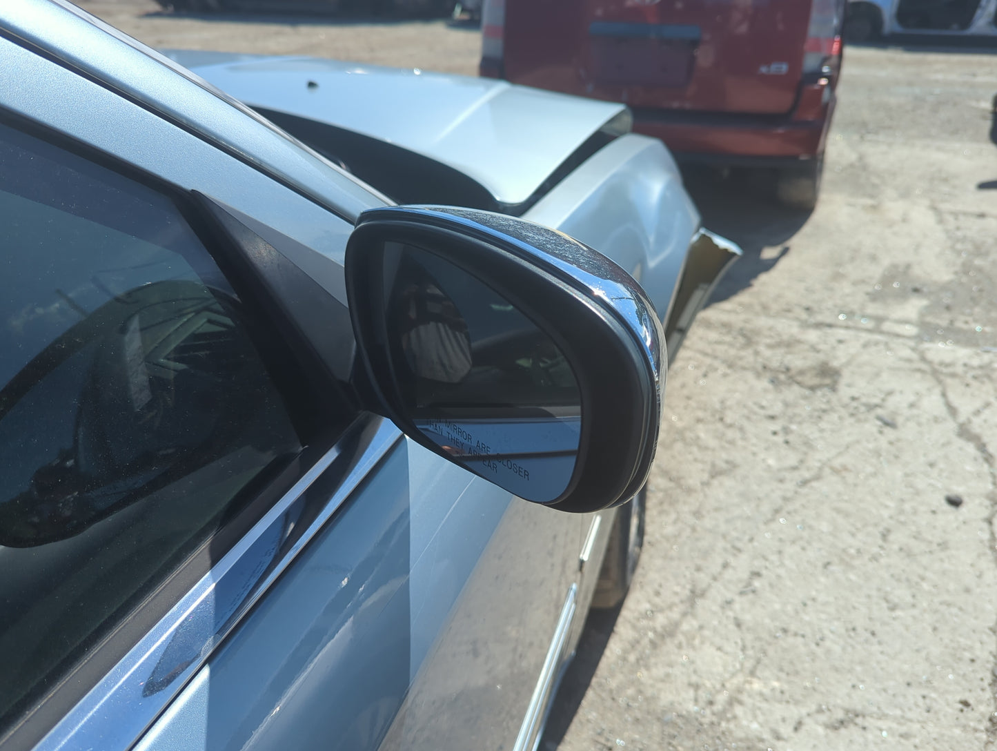 2006-2010 Chrysler 300 Passenger Side View Mirror - Right Door Mirror OEM Used - Oemusedautoparts1.com