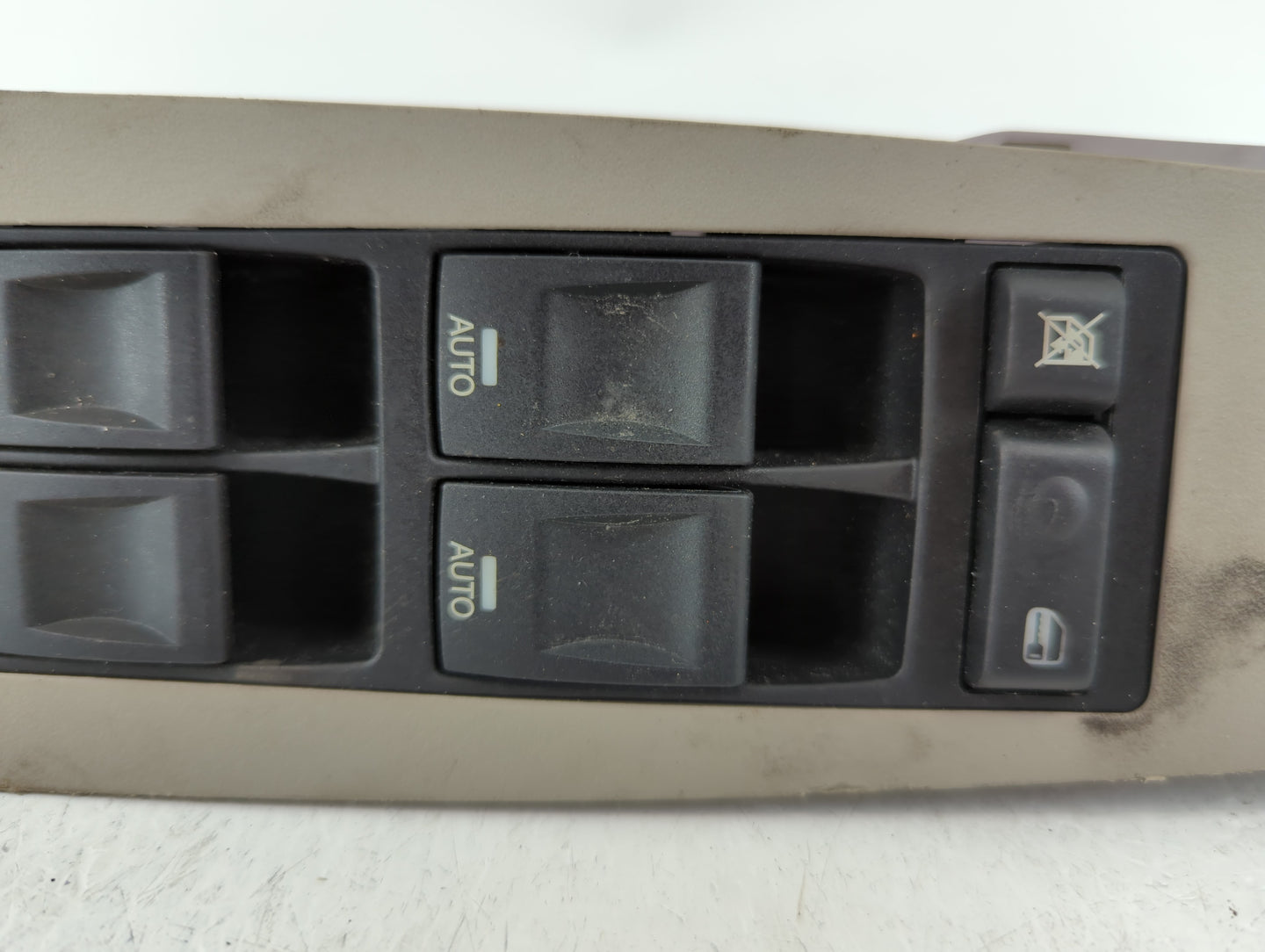 2006-2010 Chrysler 300 Master Power Window Switch Replacement Driver Side Left Fits OEM Used Auto Parts - Oemusedautoparts1.