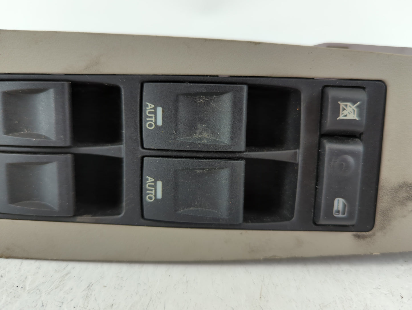 2006-2010 Chrysler 300 Master Power Window Switch Replacement Driver Side Left Fits OEM Used Auto Parts - Oemusedautoparts1.