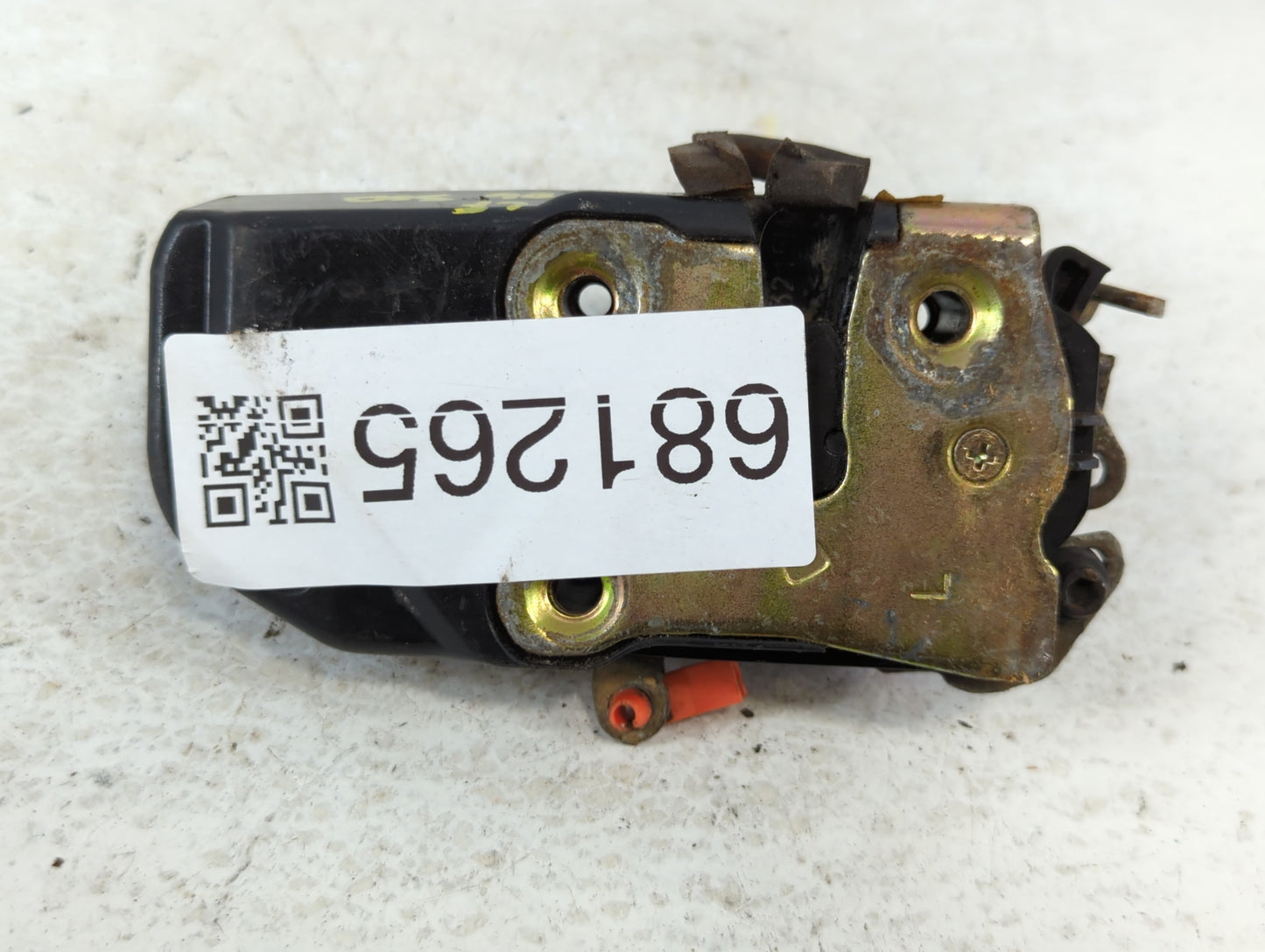 2006 Chrysler 300 Door Latch - Oemusedautoparts1.com