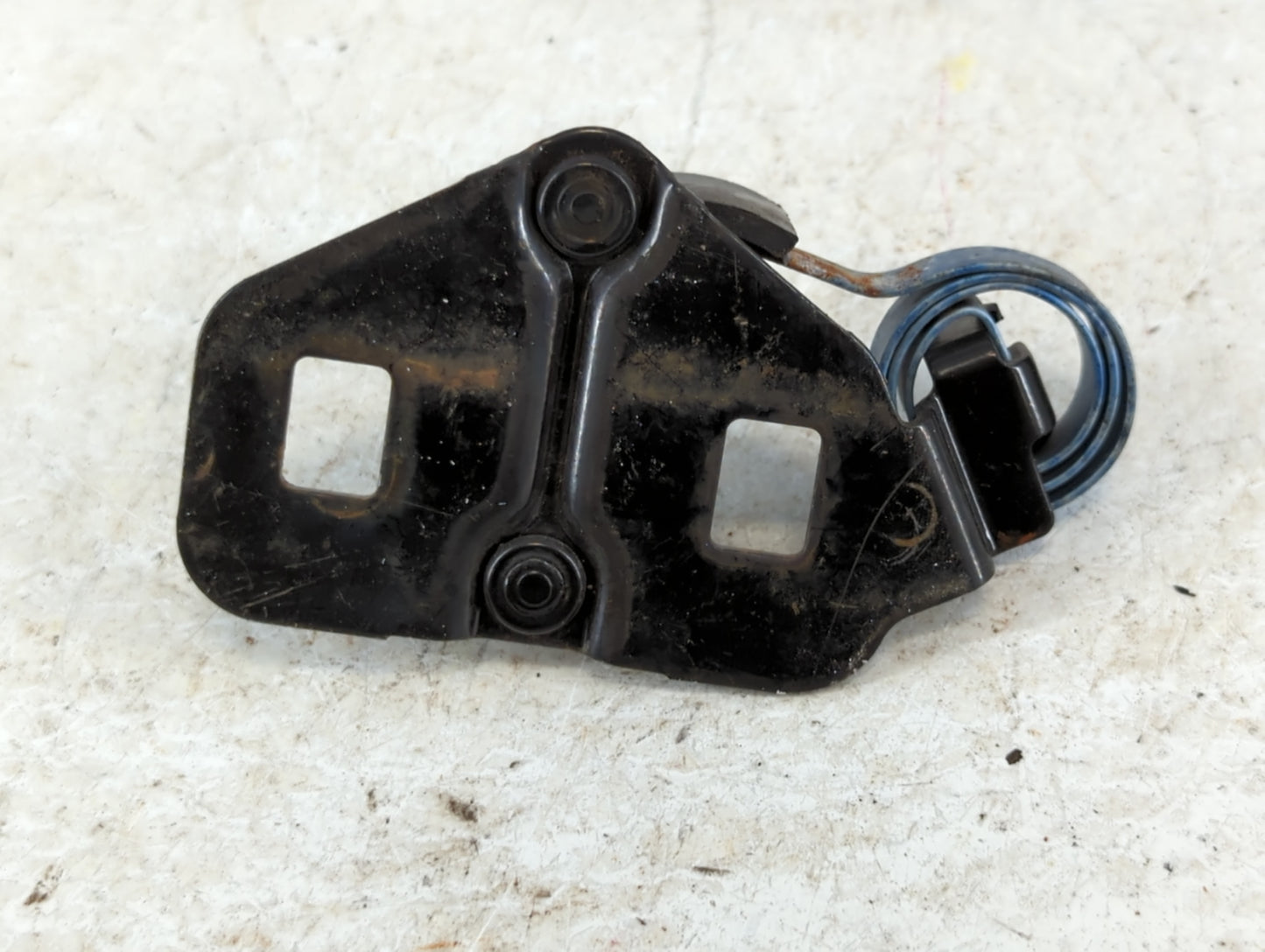 2006 Chrysler 300 Trunk Lid-hinge Passenger Right Side 681273 - Oemusedautoparts1.com