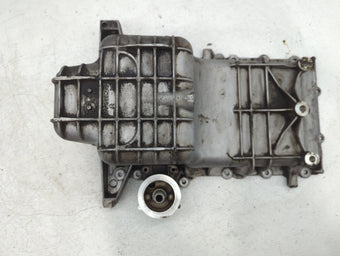 compare product 2006 Chrysler 300 Engine Oil Pan P/N:101106002240 04792862AA Fits OEM Used Auto Parts