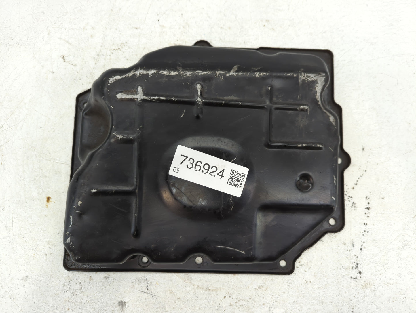 2006-2007 Chrysler 300 Engine Oil Pan Fits Fits 2006 2007 2008 2009 2010 OEM Used Auto Parts - Oemusedautoparts1.com