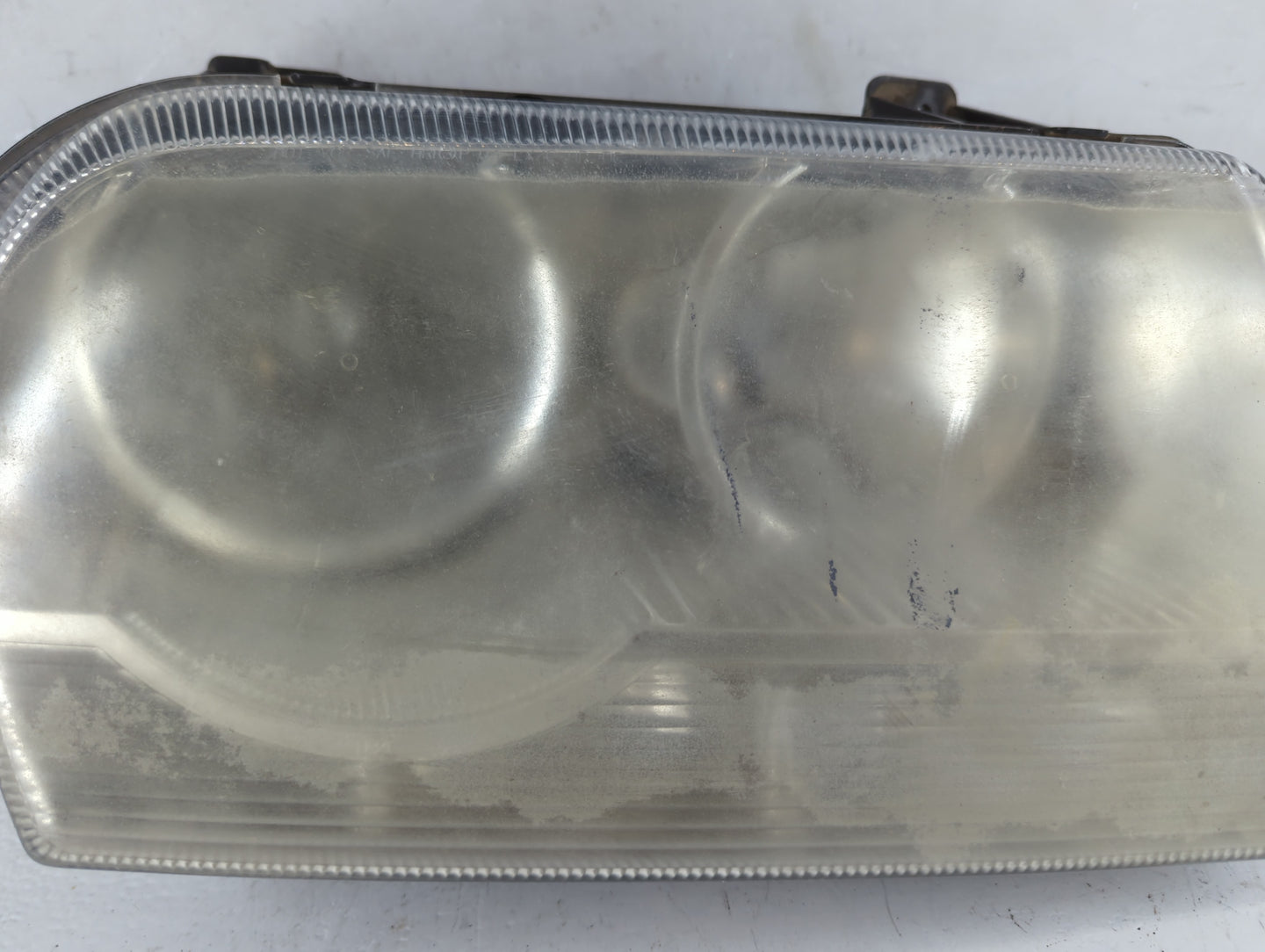 2008-2010 Chrysler 300 Passenger Right Oem Head Light Headlight Lamp - Oemusedautoparts1.com