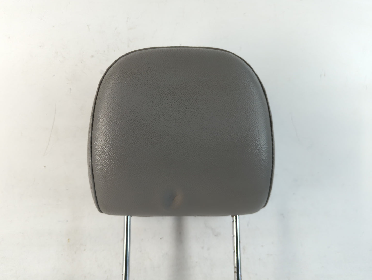 2005-2007 Chrysler 300 Headrest Head Rest Front Driver Passenger Seat Fits Fits 2005 2006 2007 OEM Used Auto Parts - Oemused