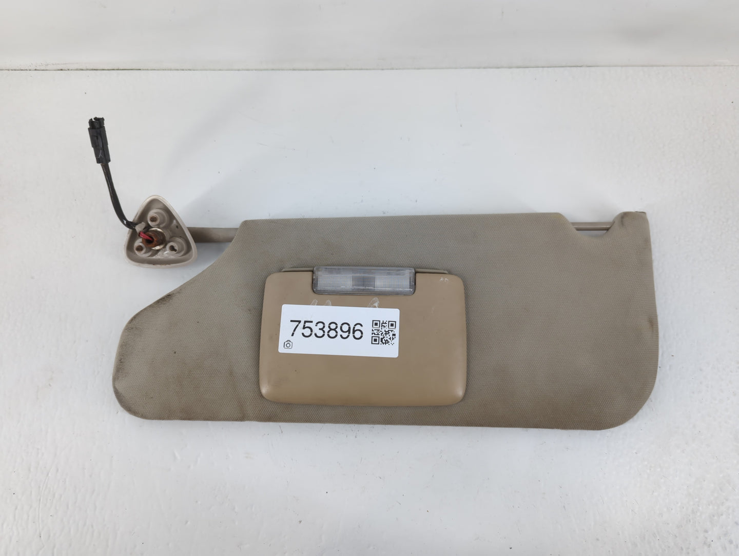 2005-2007 Chrysler 300 Sun Visor Shade Replacement Passenger Right Mirror Fits Fits 2005 2006 2007 OEM Used Auto Parts - Oem