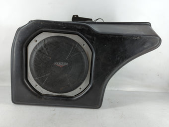 compare product 2006 Chrysler 300 Speaker/subwoofer