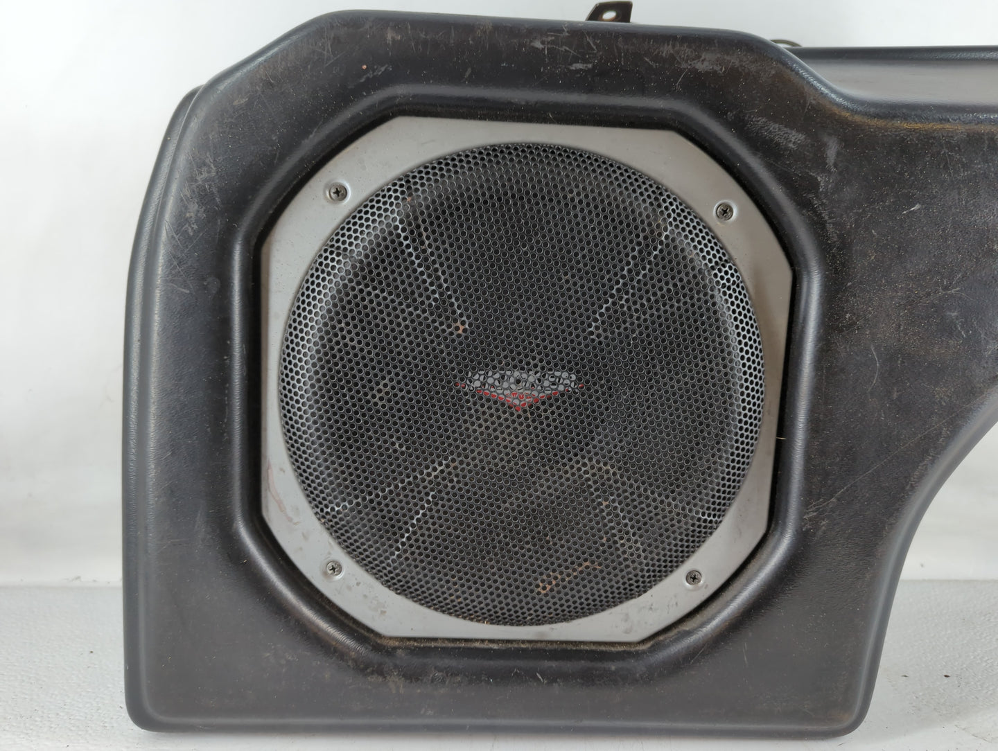 2006 Chrysler 300 Speaker/subwoofer - Oemusedautoparts1.com