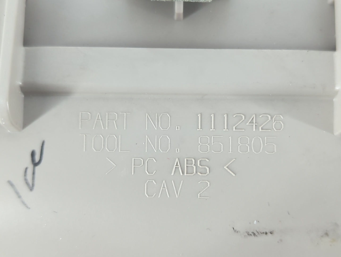 2005-2007 Chrysler 300 Overhead Roof Console Interior Dome Light - Oemusedautoparts1.com