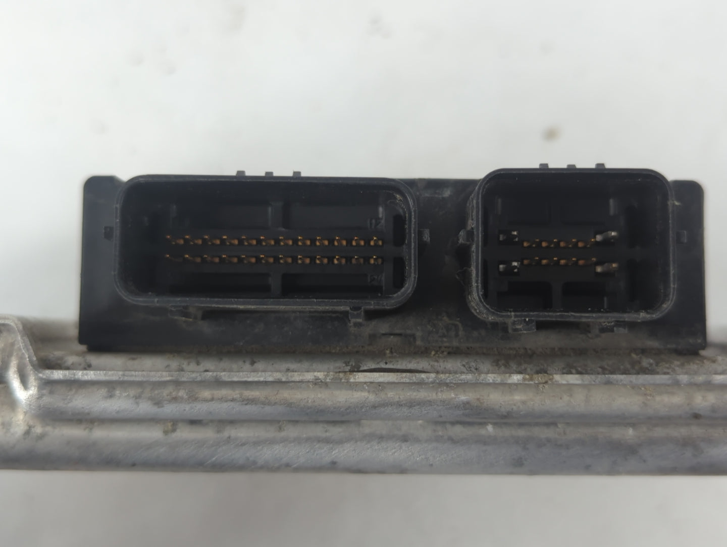 2006 Chrysler 300 PCM Engine Control Computer ECU ECM PCU OEM Fits OEM Used Auto Parts - Oemusedautoparts1.com