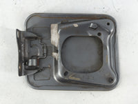 2006 Chrysler 300 Fuel Tank Door Lid Gas Tank Black - Oemusedautoparts1.com