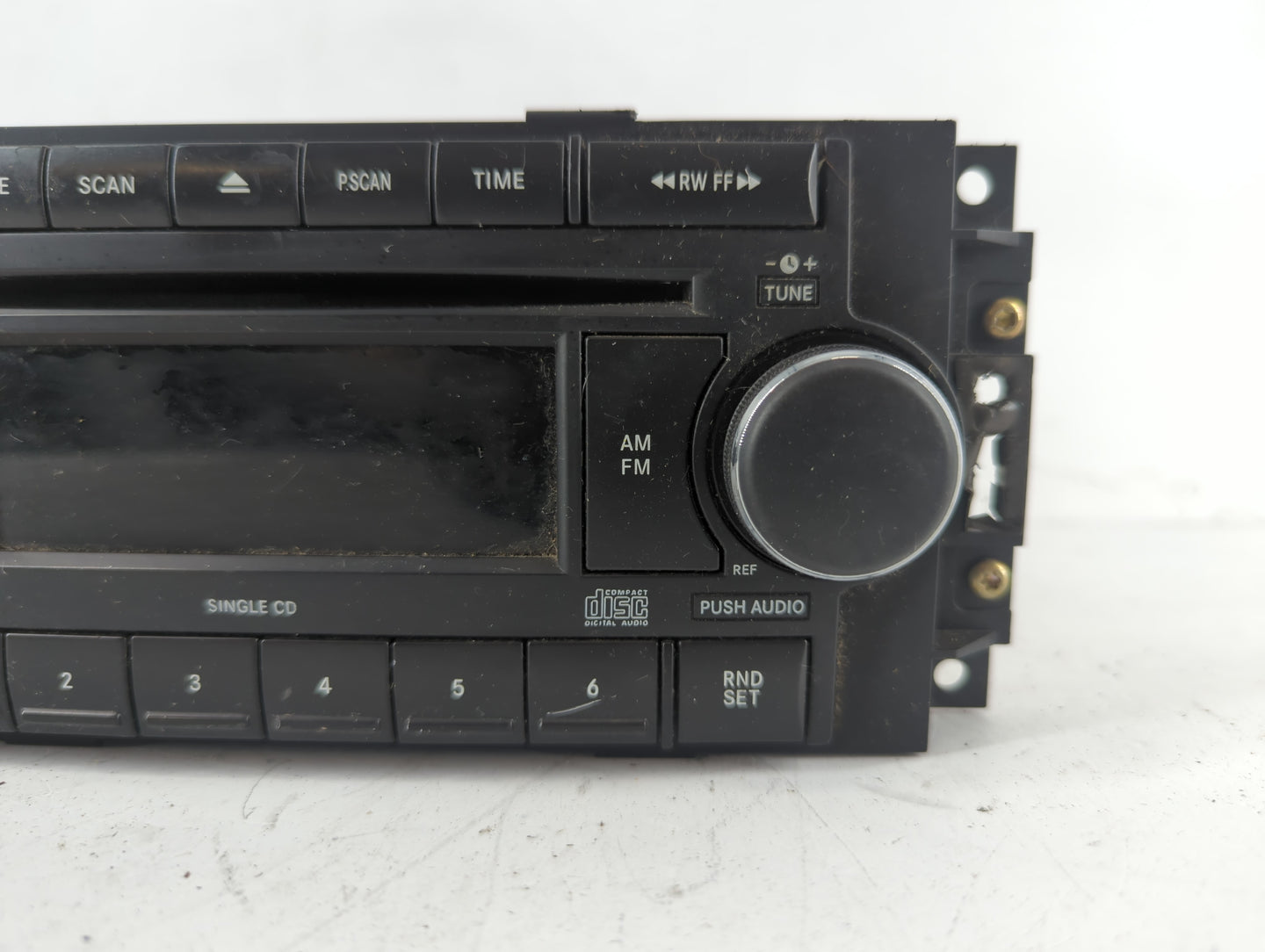 2005-2007 Chrysler 300 Radio AM FM Cd Player Receiver Replacement P/N:P05064171AG Fits Fits 2005 2006 2007 2008 2009 OEM Use