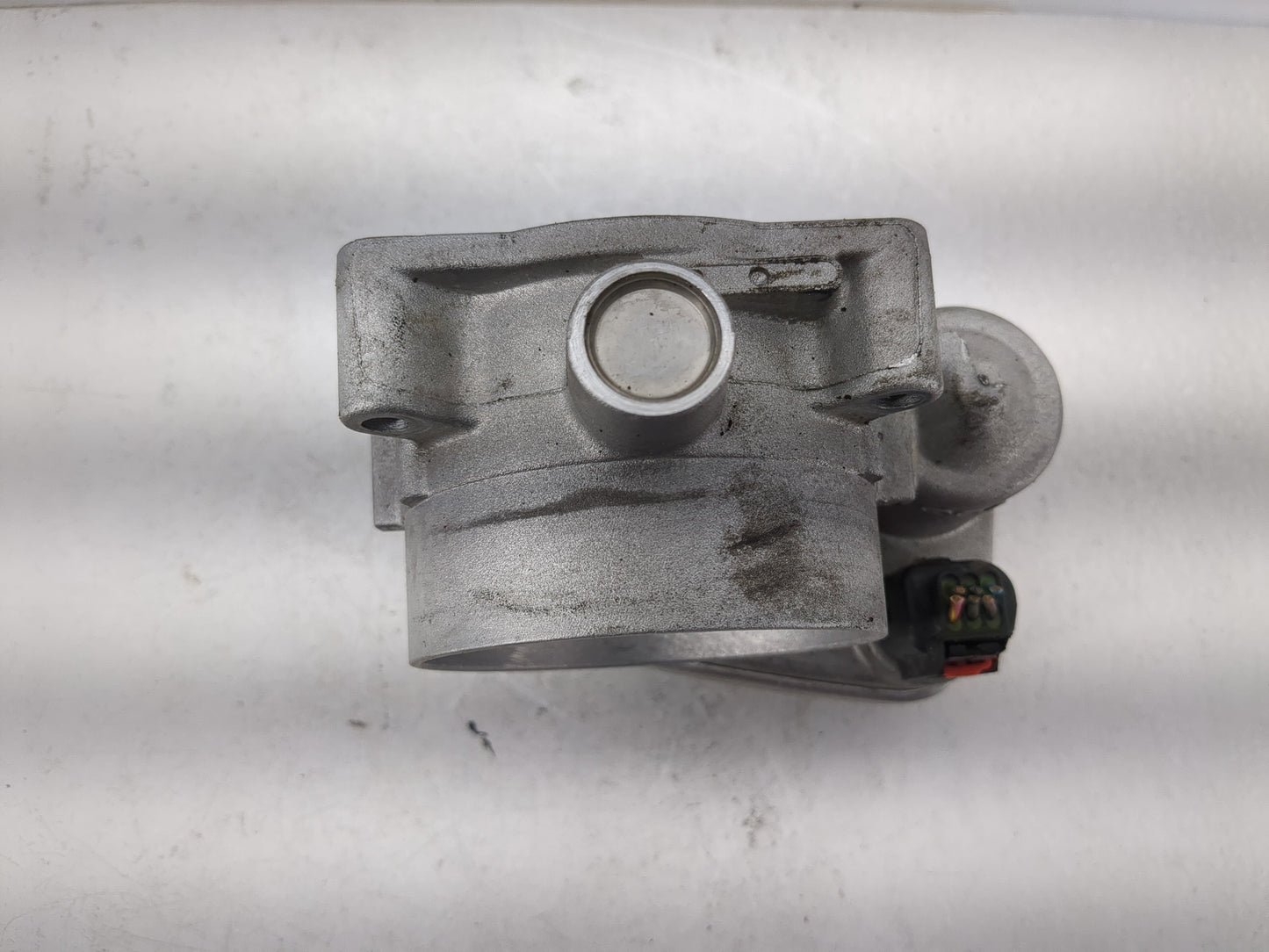 2006 Chrysler 300c Throttle Body P/N:A2C53099252 Fits Fits 2005 2007 2008 2009 2010 2011 2012 2013 OEM Used Auto Parts - Oem