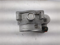 2006 Chrysler 300c Throttle Body P/N:A2C53099252 Fits Fits 2005 2007 2008 2009 2010 2011 2012 2013 OEM Used Auto Parts - Oem