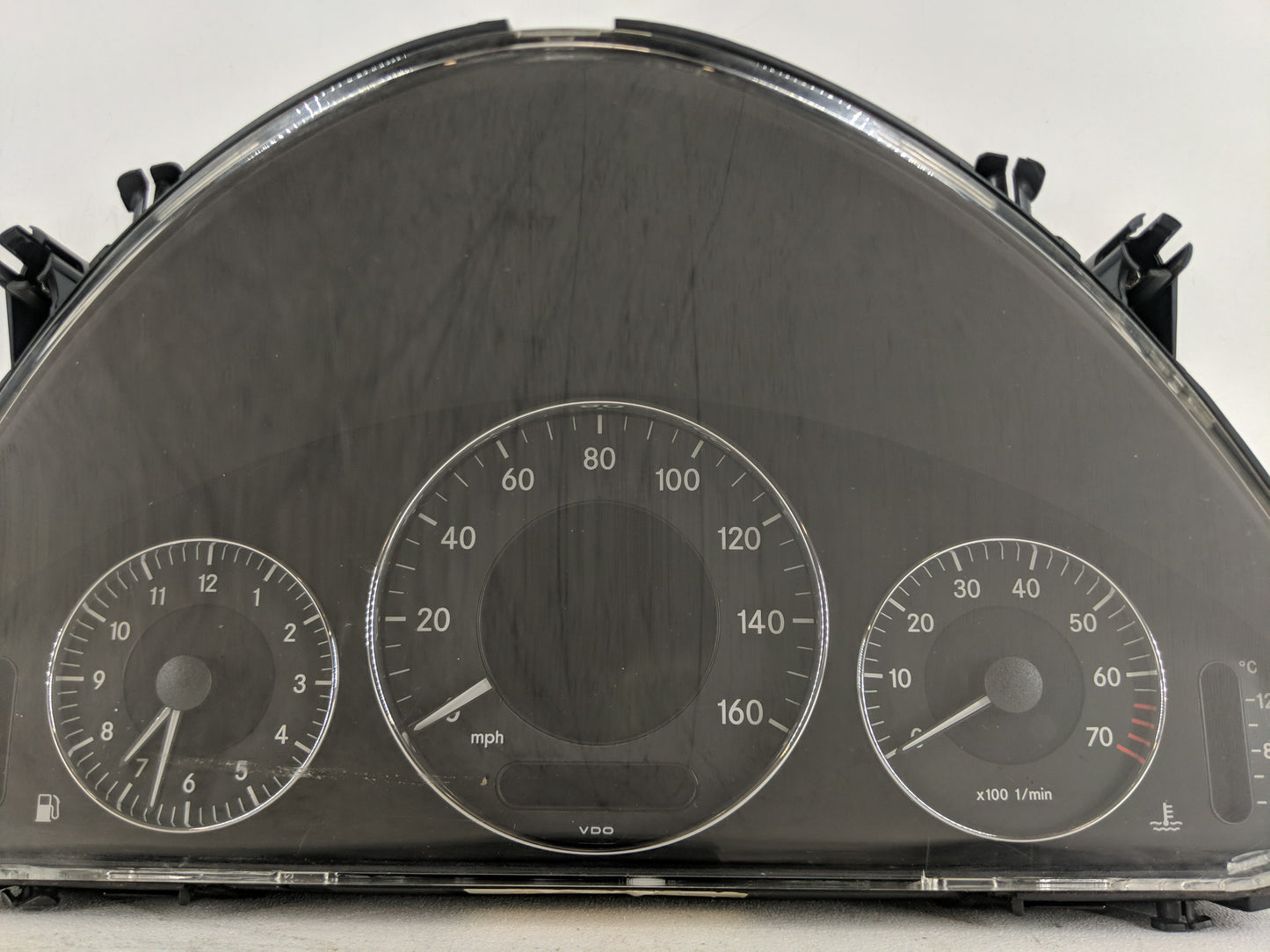 2006 Chrysler E Class Instrument Cluster Speedometer Gauges P/N:A 211 540 21 48 Fits OEM Used Auto Parts - Oemusedautoparts1