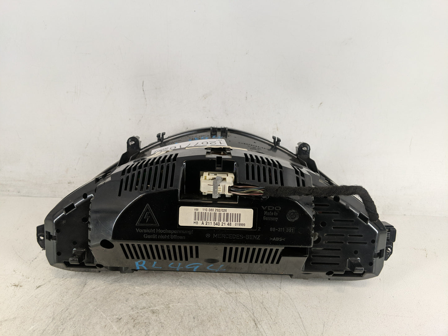 2006 Chrysler E Class Instrument Cluster Speedometer Gauges P/N:A 211 540 21 48 Fits OEM Used Auto Parts - Oemusedautoparts1