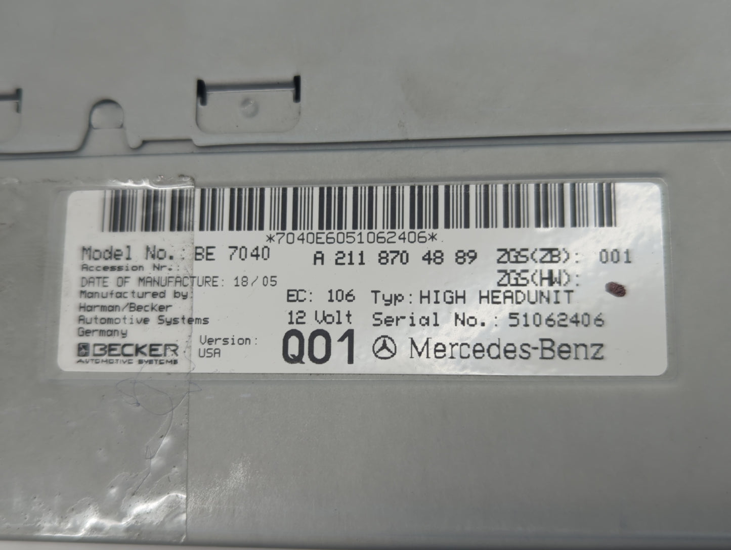 2006 Chrysler E Class Radio AM FM Cd Player Receiver Replacement P/N:A 211 870 48 89 Fits OEM Used Auto Parts - Oemusedautop