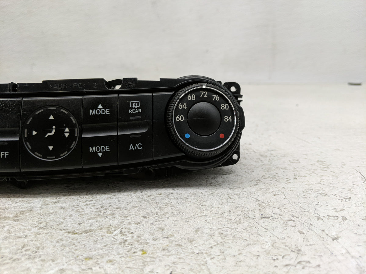 2006 Chrysler E Class Climate Control Module Temperature AC/Heater Replacement P/N:211 830 1885 Fits Fits 2007 OEM Used Auto