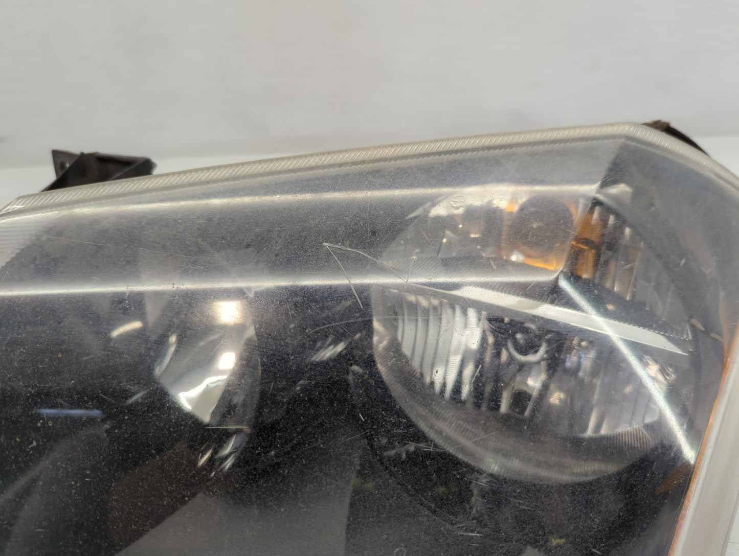 Chrysler Magnum Driver Left Oem Head Light Headlight Lamp - Oemusedautoparts1.com