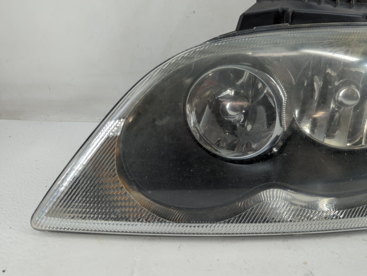 2006 Chrysler Pacifica Tail Light Assembly Driver Left OEM Fits OEM Used Auto Parts - Oemusedautoparts1.com