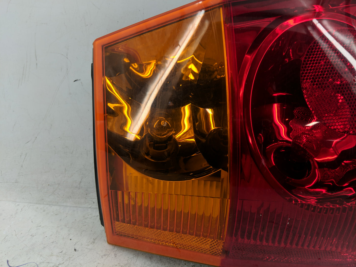 2006 Chrysler Pacifica Tail Light Assembly Driver Left OEM Fits OEM Used Auto Parts - Oemusedautoparts1.com