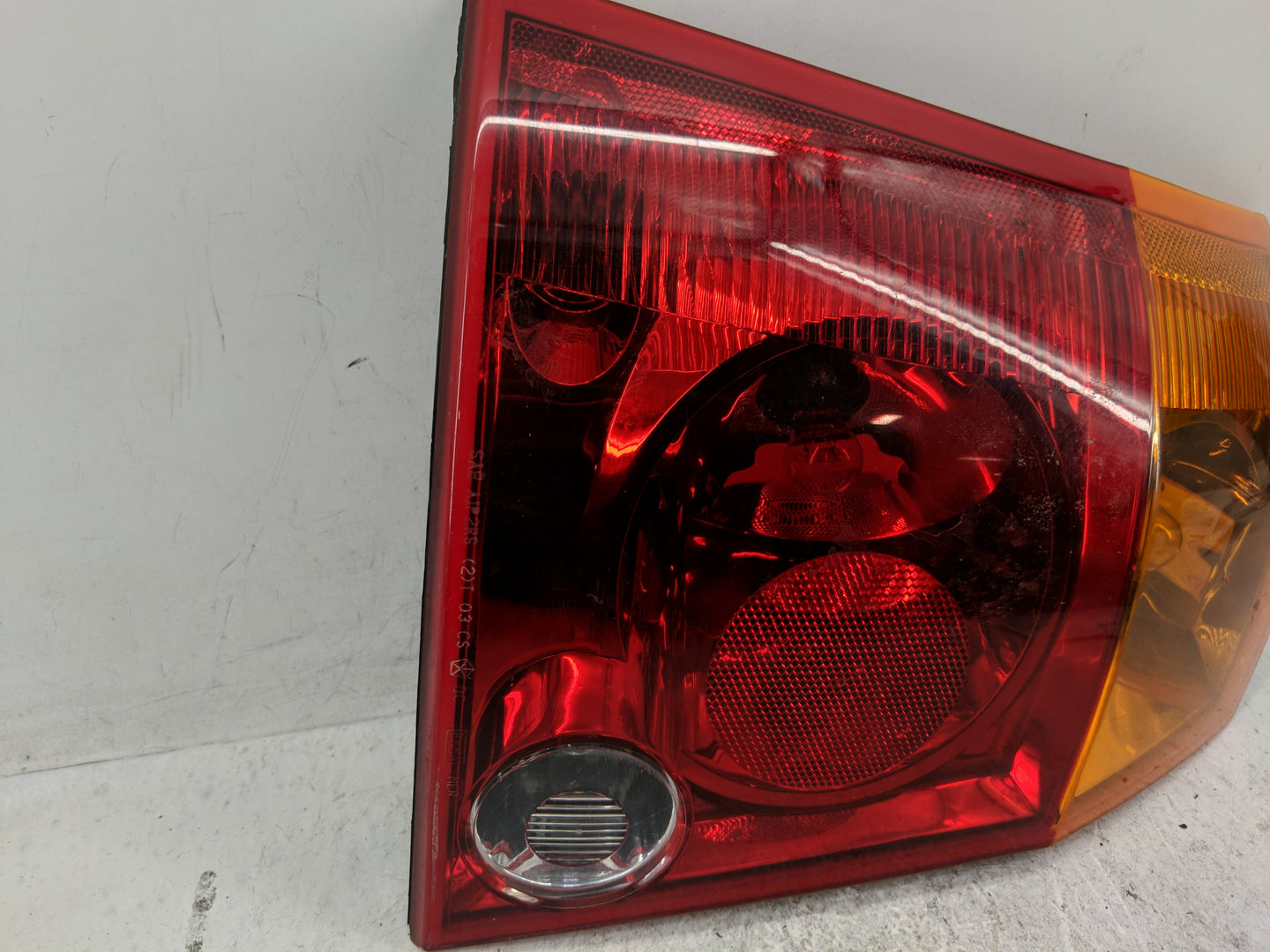 2006 Chrysler Pacifica Tail Light Assembly Driver Left OEM Fits OEM Used Auto Parts - Oemusedautoparts1.com