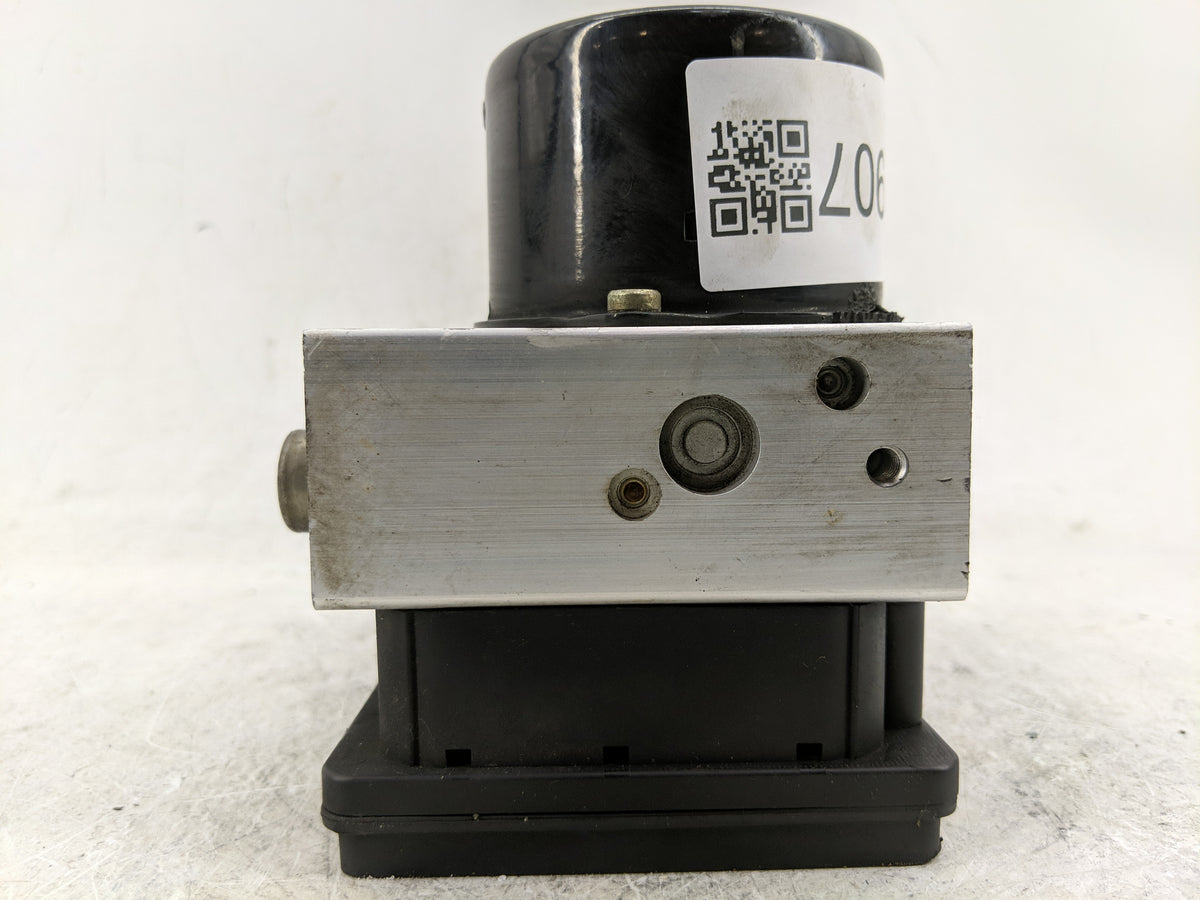 2005-2006 Chrysler Pacifica Anti-Lock Brake ABS Pump Module Actuator OEM Fits Fits 2005 2006 OEM Used Auto Parts - Oemusedau