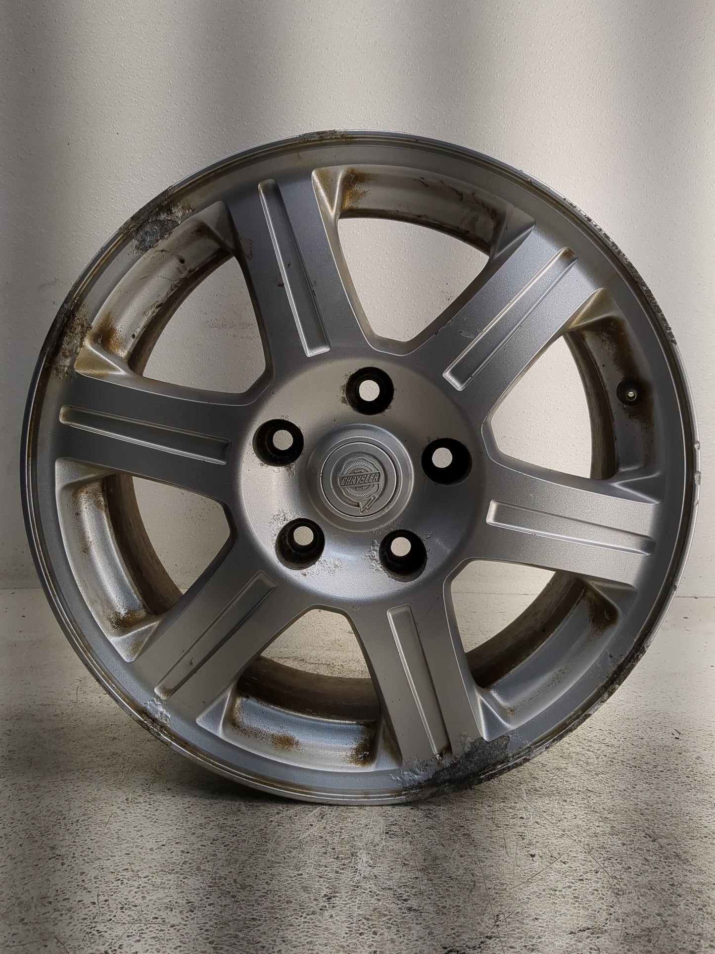 2004-2008 Chrysler Pacifica Oem Wheel Rim - Oemusedautoparts1.com