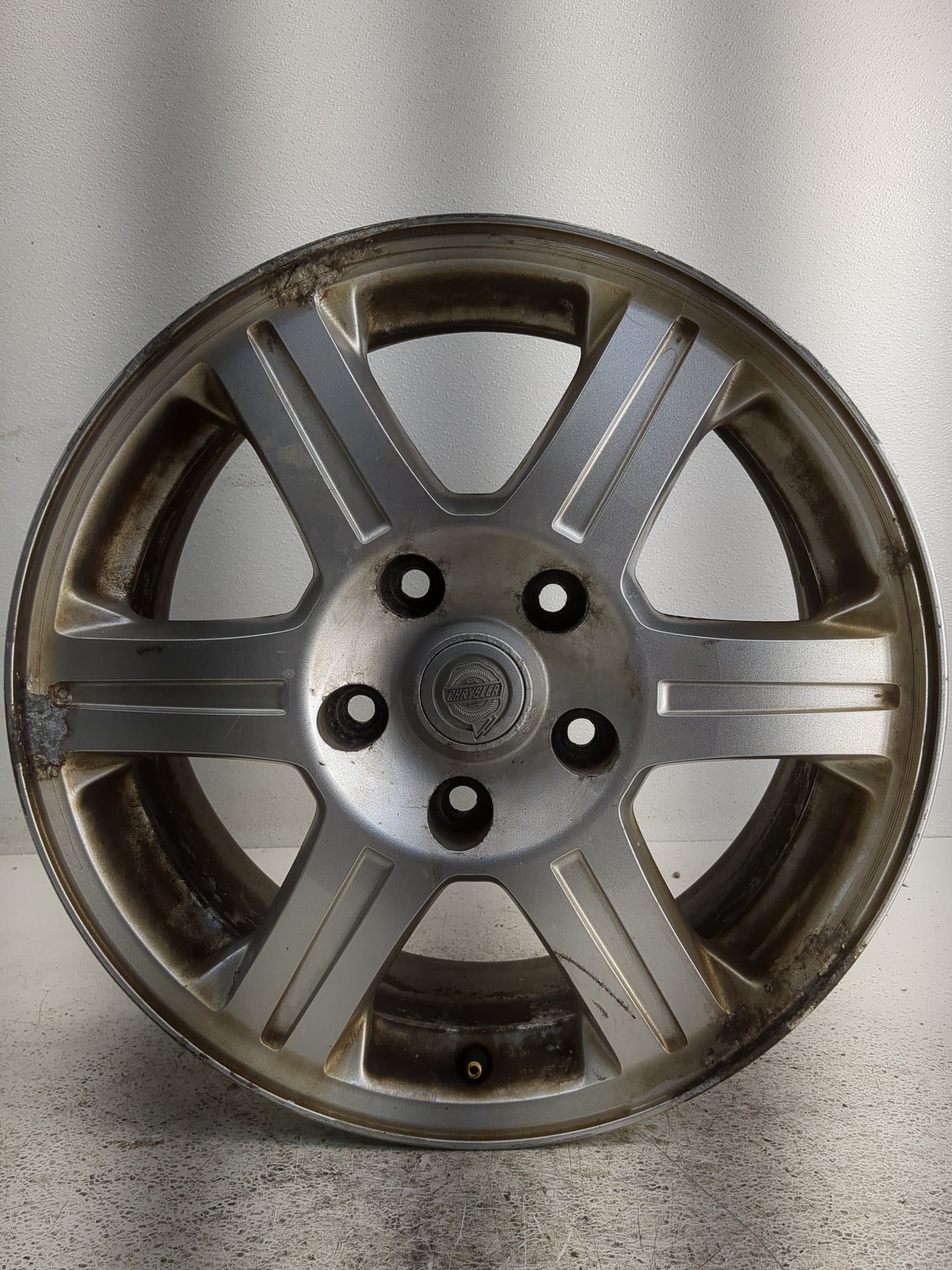 2004-2008 Chrysler Pacifica Oem Wheel Rim 1303294 - Oemusedautoparts1.com
