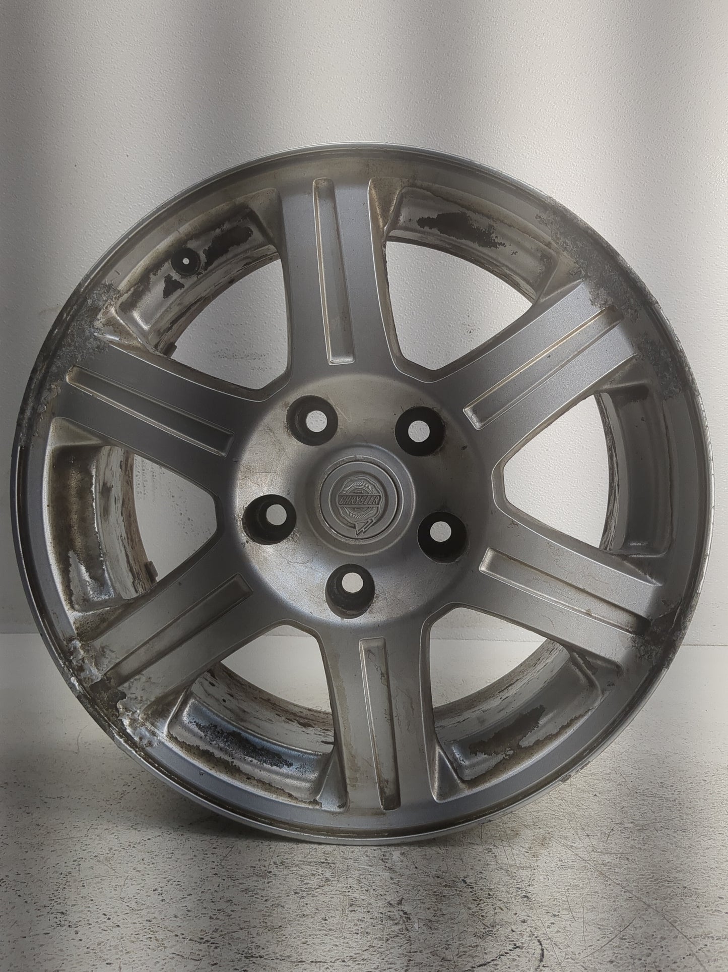 2005-2006 Chrysler Pacifica Oem Wheel Rim - Oemusedautoparts1.com