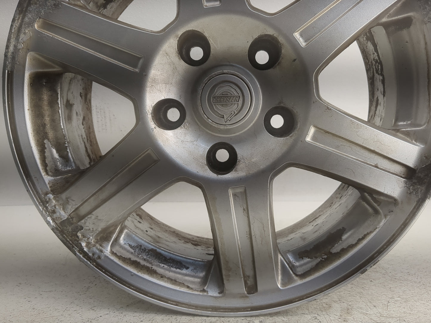 2005-2006 Chrysler Pacifica Oem Wheel Rim - Oemusedautoparts1.com