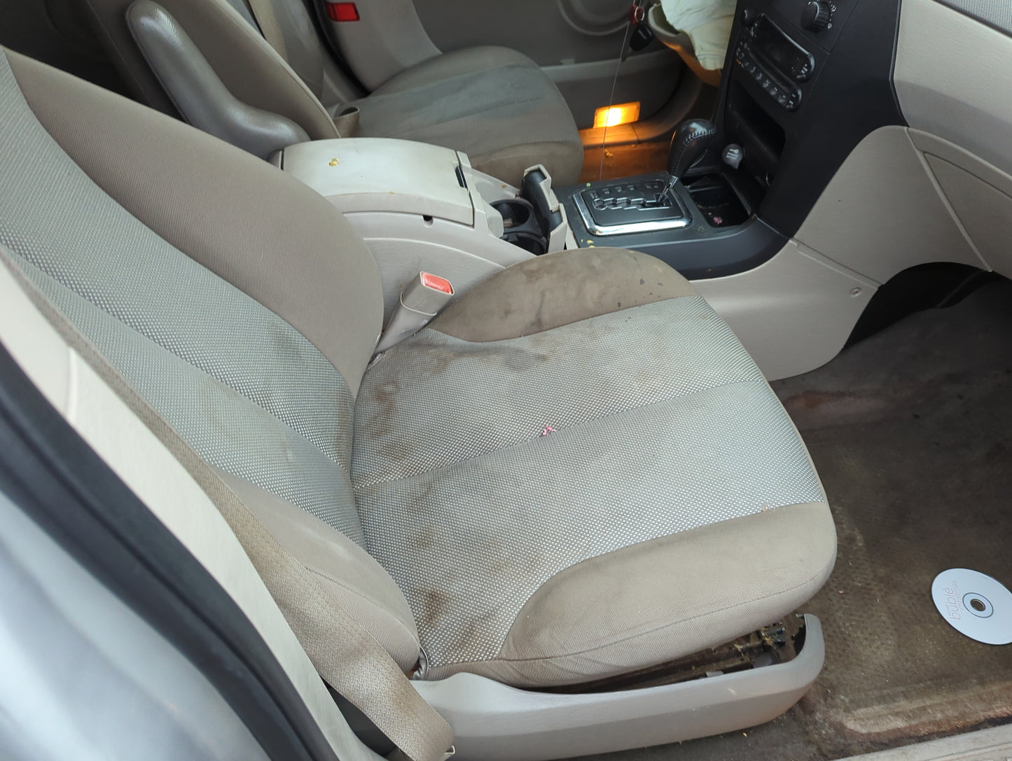 2006 Chrysler Pacifica Passenger Front Seat Oem - Oemusedautoparts1.com