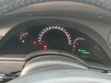 2006 Chrysler Pacifica Instrument Cluster Speedometer Gauges Fits OEM Used Auto Parts