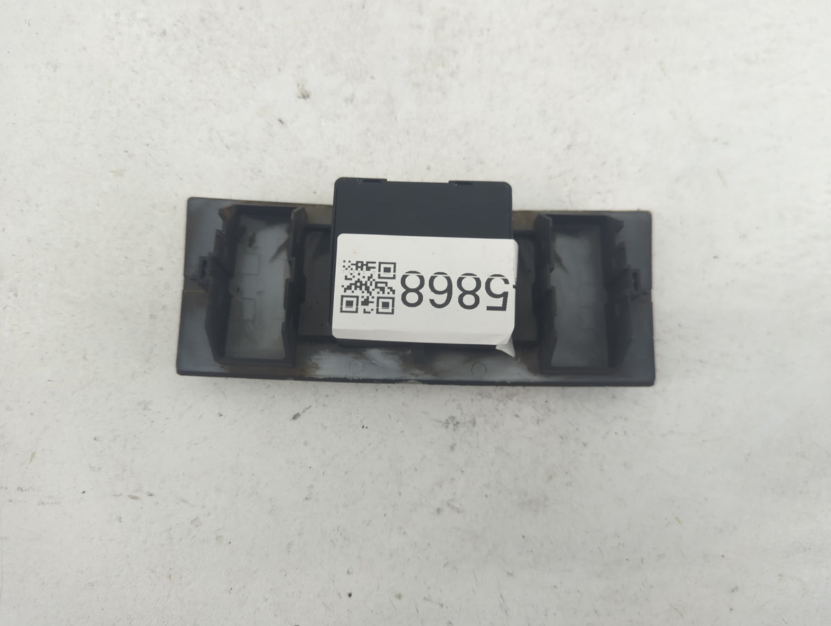 2004-2008 Chrysler Pacifica Climate Control Module Temperature AC/Heater Replacement P/N:0UB52TRMAC 0UB51TRMAC Fits OEM Used