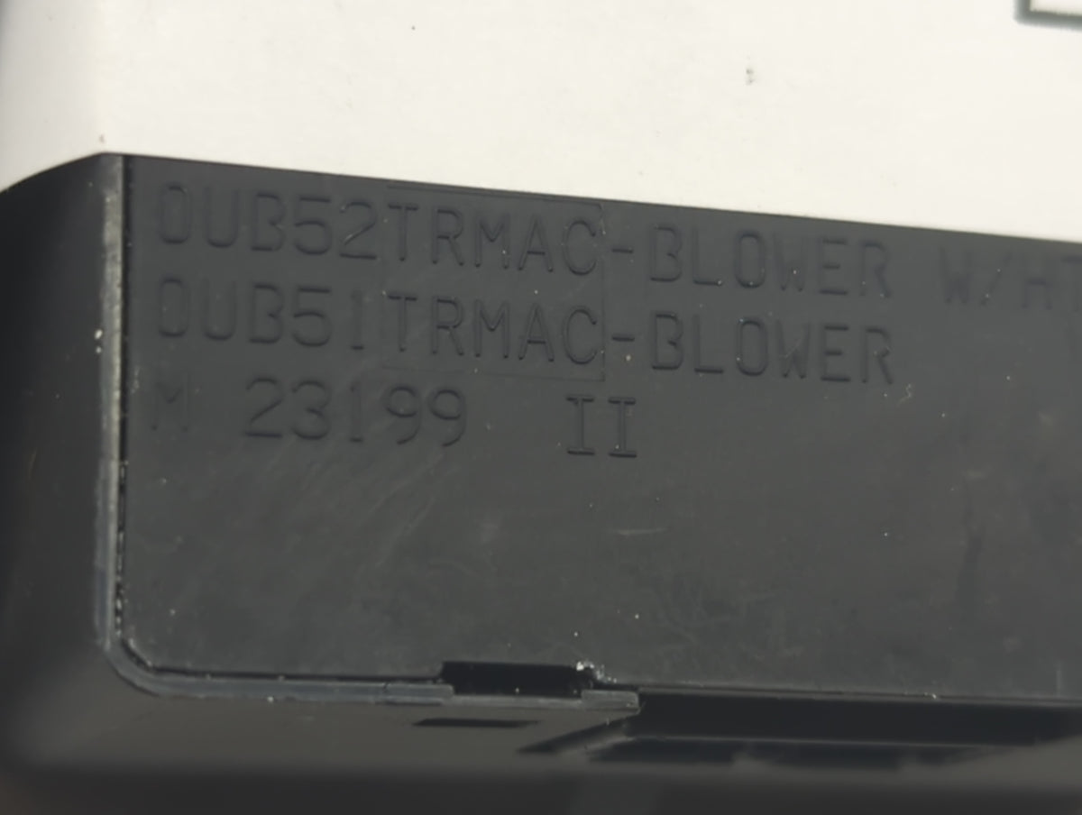 2004-2008 Chrysler Pacifica Climate Control Module Temperature AC/Heater Replacement P/N:0UB52TRMAC 0UB51TRMAC Fits OEM Used