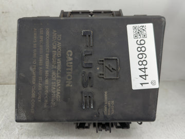 2004-2006 Chrysler Pacifica Fusebox Fuse Box Panel Relay Module P/N:05082790AH Fits Fits 2004 2005 2006 OEM Used Auto Parts 