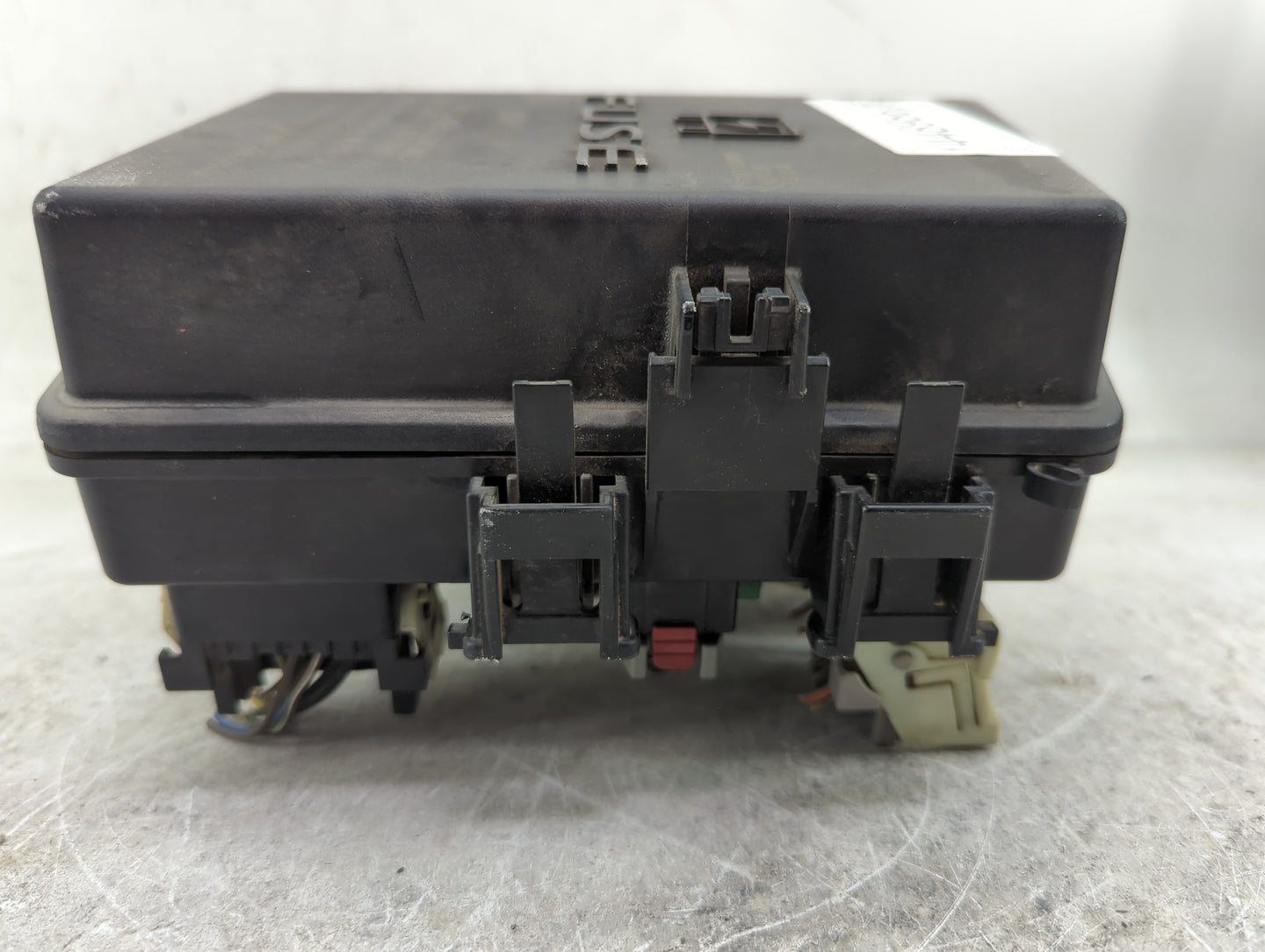 2004-2006 Chrysler Pacifica Fusebox Fuse Box Panel Relay Module P/N:05082790AH Fits Fits 2004 2005 2006 OEM Used Auto Parts 